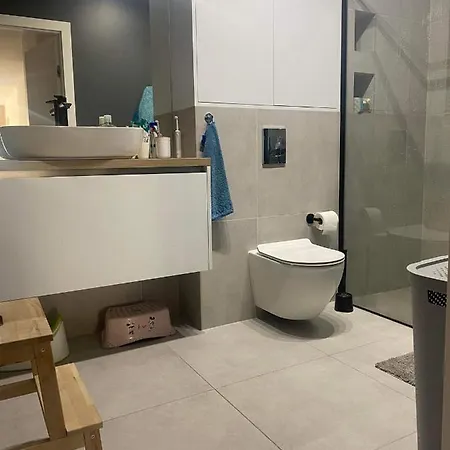 Przestronny Apartament Z Dwiema Sypialniami